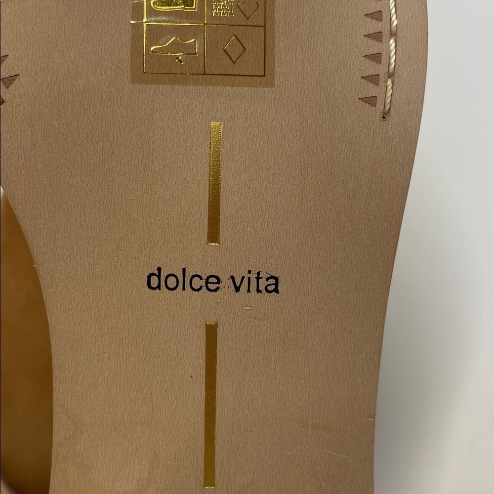 Dolce Vita Tan Leather Chelsea Ankle Boots Women Slip On Booties Size 8.5 - Picture 3 of 11